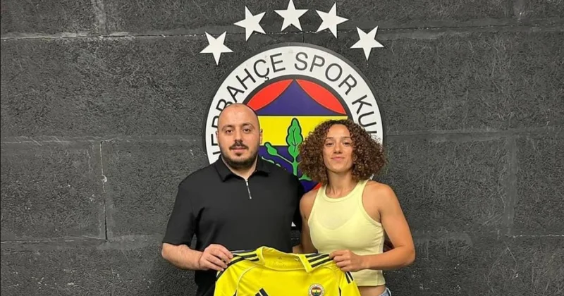 Azərbaycan millisinin futbolçusu “Fənərbağça”ya keçib