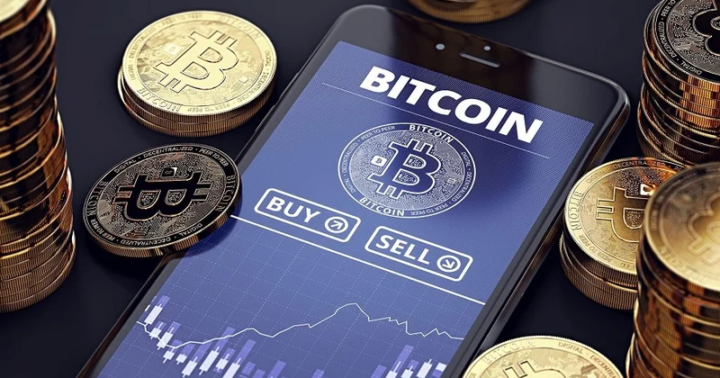 Биткоин впервые превысил $120 000