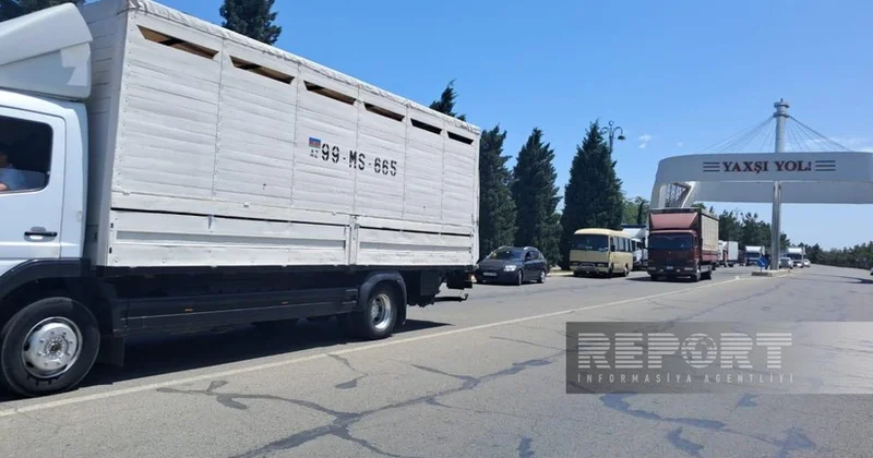 Первая группа бывших вынужденных переселенцев выехала в села Ханюрду и Тязябине Ходжалинского района