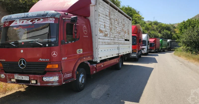 Böyük Qayıdış: Xocalının Xanyurdu kəndinin sakinlərinə evlərinin açarları verilib