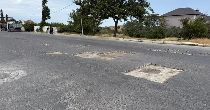 Yeni Günəşlinin bəzəkli yolları ŞİKAYƏT