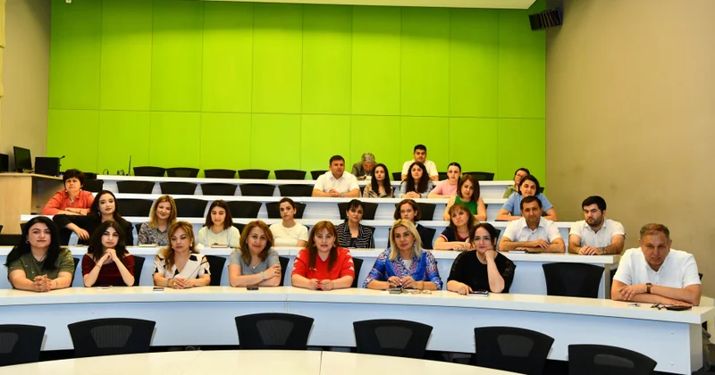 ADNSU nun pedaqoji və inzibati heyəti ilə TəhsilPlus kartına dair müzakirə görüşü keçirilib