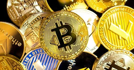 “Bitcoin” bütün zamanların rekordunu qırdı, 120.000 dolları keçdi