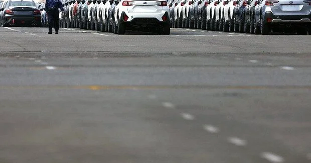 Трамп вновь пожаловался на японские автомобили