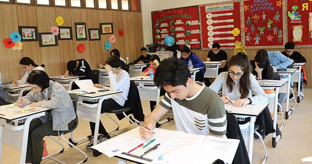 Lisey və gimnaziya seçimi ilə bağlı son tarix dəyişdirildi