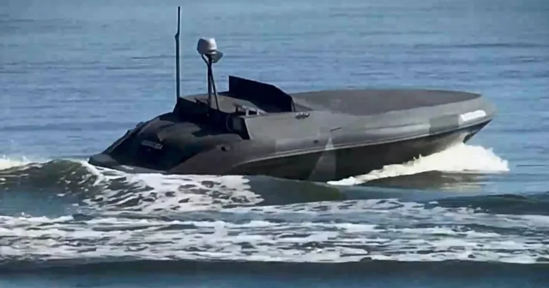 Украинцы показали морской дрон Barracuda видео
