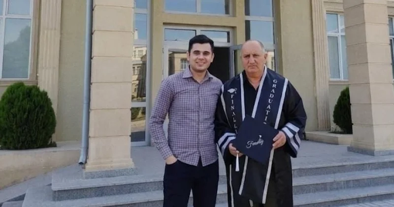 59 yaşında tələbə oldu Müəllimləri arasında oğlu da var