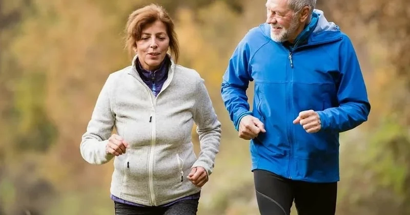 Gəzinti yaşlanmanı ləngidirmi? AÇIQLANDI