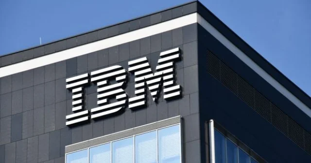 “IBM” səhmləri 1960 cı illərdən bəri ən böyük ucuzlaşma yaşayıb