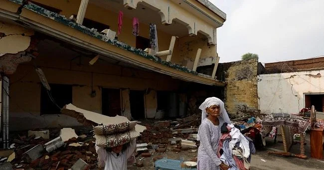 Pakistanda güclü yağışlar evi uçurtdu, 9 nəfər öldü