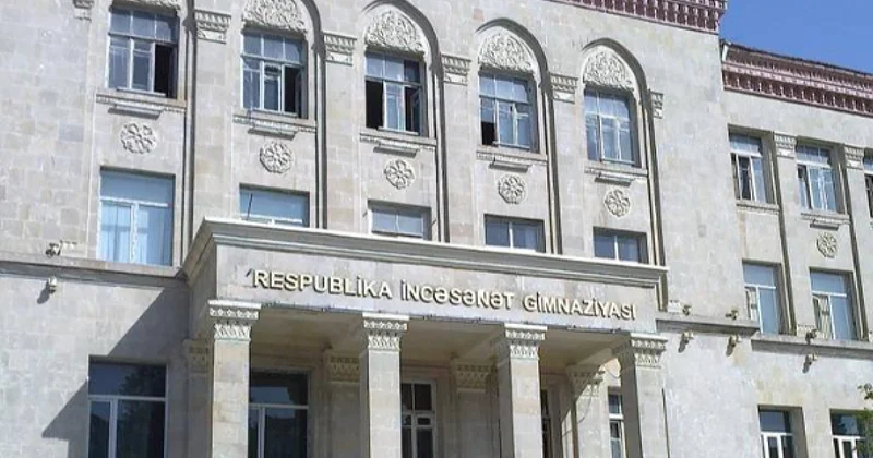 Скандал в Гимназии искусств: буллинг , дискриминация , шантаж … наша корреспонденция
