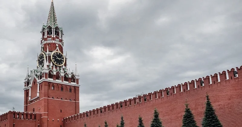 Кремль отверг обвинения Великобритании и ЕС в причастности России к кибератакам