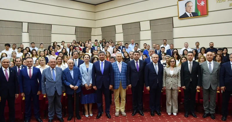 Yasamalda Ulu Öndərin hakimiyyətə ilk gəlişi qeyd edildi Fotolar