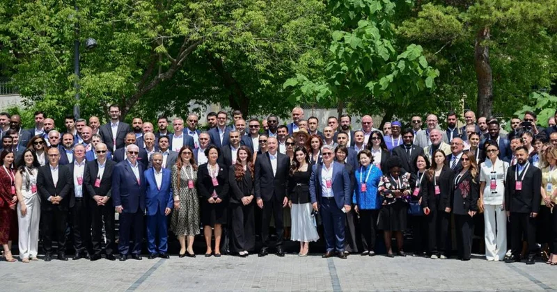 IV Şuşa Qlobal Media Forumu: Prezident İlham Əliyevin mesajlarında sülh, enerji təhlükəsizliyi və informasiya mühiti ön planda