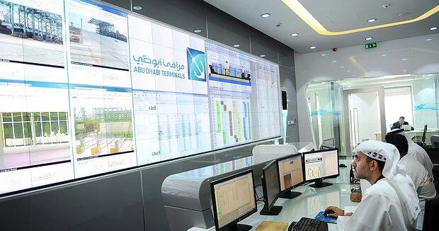 Дубай нашел способ поставлять нефть в обход Ормузского пролива