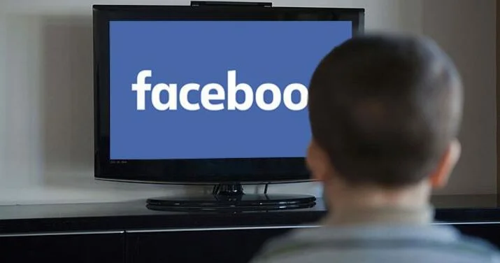 Almaniyanın keçmiş maliyyə naziri Facebook fırıldaqçılığının qurbanı oldu