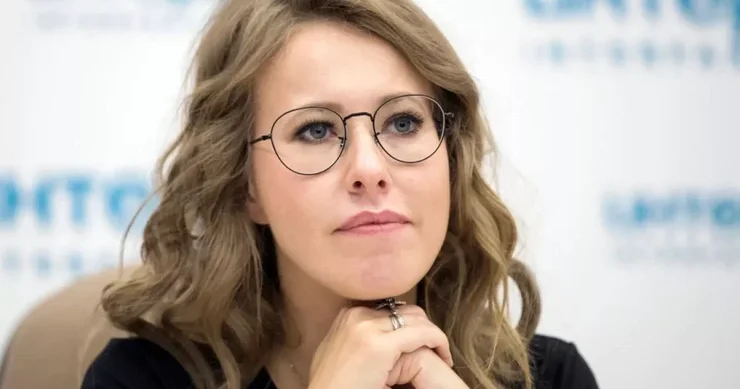 KSENİYA SOBÇAKIN GİZLİ YAZIŞMALARI YAYILDI Məşhur jurnalistə qarşı kimlər quyur qazır ?