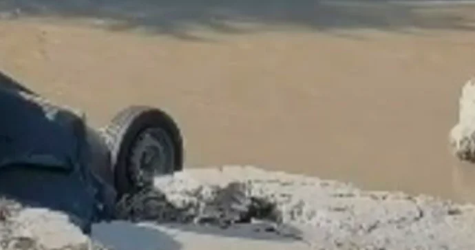 Sükan arxasında yuxulayan sürücü körpüdən aşdı DYP dən XƏBƏRDARLIQ VİDEO