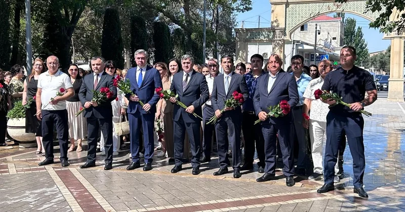 “Milli dirçəlişdən Zəfərə uzanan yol” FOTOLAR