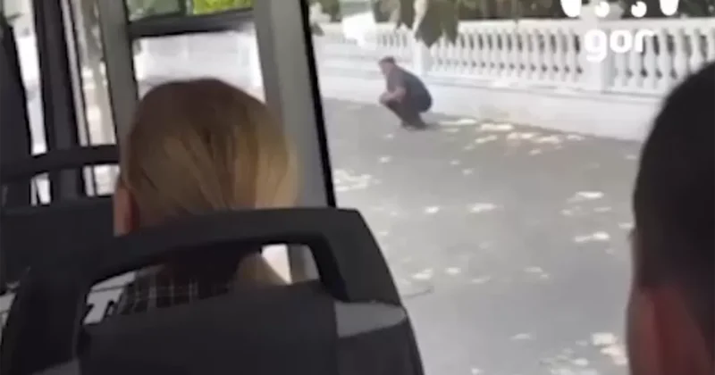 В Махачкале водитель запер пассажиров в раскаленном автобусе и попал на видео