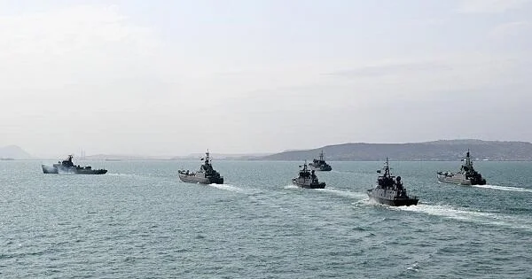Ordumuzdan dənizdə əməliyyat: “terrorçular” məhv edildi Video