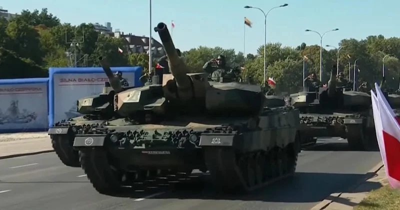 Polşa Müdafiə Nazirliyi silah alışına görə iflas ərəfəsindədir