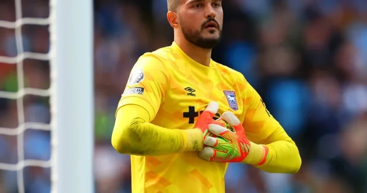Sassuolo 26 yaşlı qapıçını icarəyə götürüb