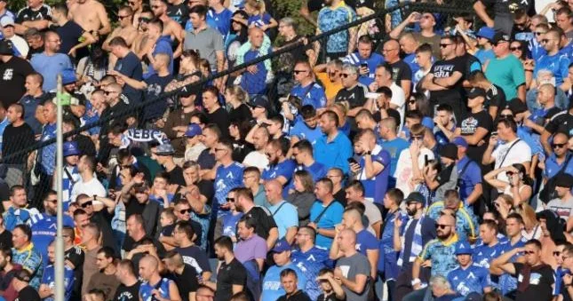 300 ə yaxın bolqar Levski yə dəstək üçün Bakıya gəlib