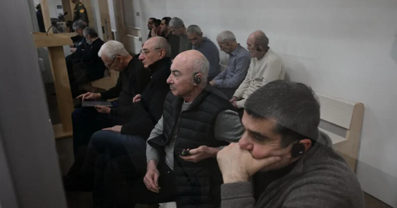 Mina qurbanı olmuş şəxslər məhkəmədə ifadə veriblər