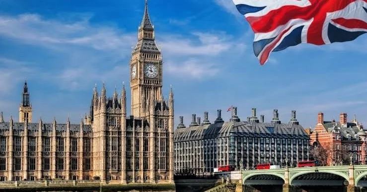 London Ukraynaya 30 minlik qoşun göndərməkdən imtina etdi yeni plan açıqlandı