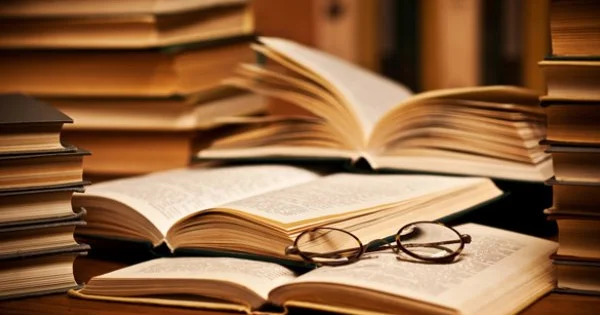 Belə getsə, qızlar da elm dalınca getməyəcək: Ekspertin TƏKLİFLƏRİ VAR