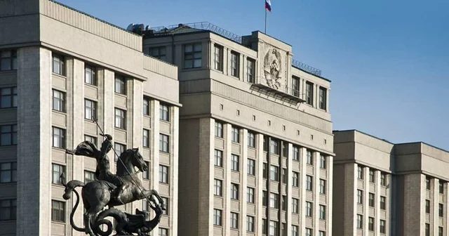 Rusiyada şirkətlərin xarici valyuta satışı öhdəliyi ləğv edilib