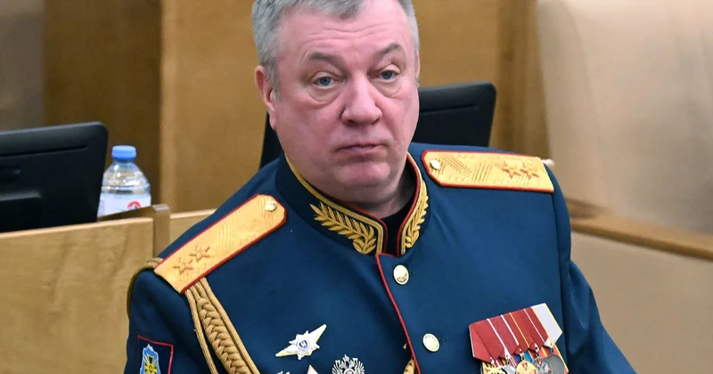 Rus generalın “dağları aşıb, Bakıya hücum edərik” bəyanatına sərt cavab “Cavabı ağır olar”