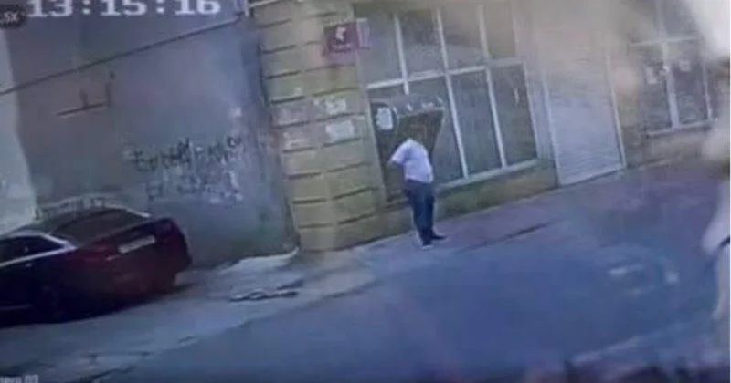 Bakıda gündüz vaxtı maşına hücum etdilər VİDEO