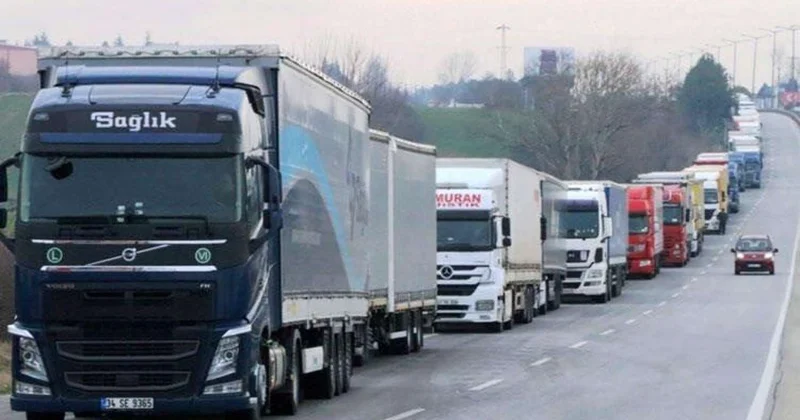 İran naxçıvanlılardan “Tramp marşrutu"nun acığını çıxır
