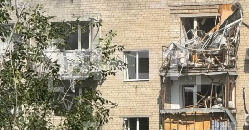 Беспилотник нанес удар по Ростову на Дону: поврежден дом