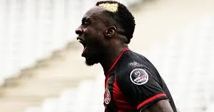 Amedspor Mbaye Diaqne ilə rəsmi müqavilə imzalayıb
