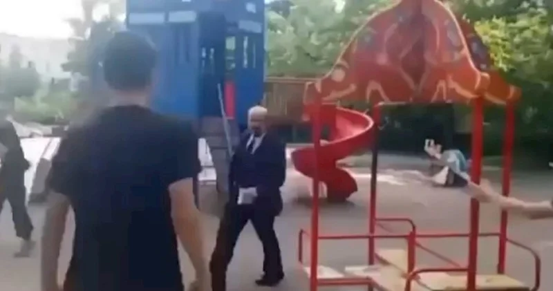Leninin oxşarını döydülər VİDEO