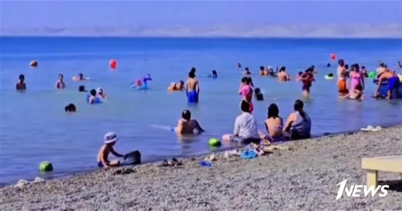 Мингячевирское водохранилище превратили в стихийный пляж ВИДЕО