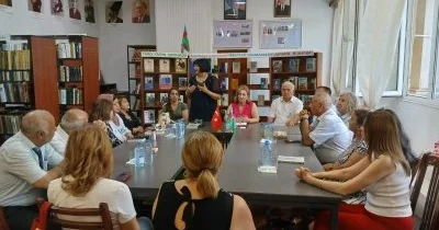 Kitabxanada Xalq şairi Bəxtiyar Vahabzadənin 100 illik yubileyi qeyd olundu