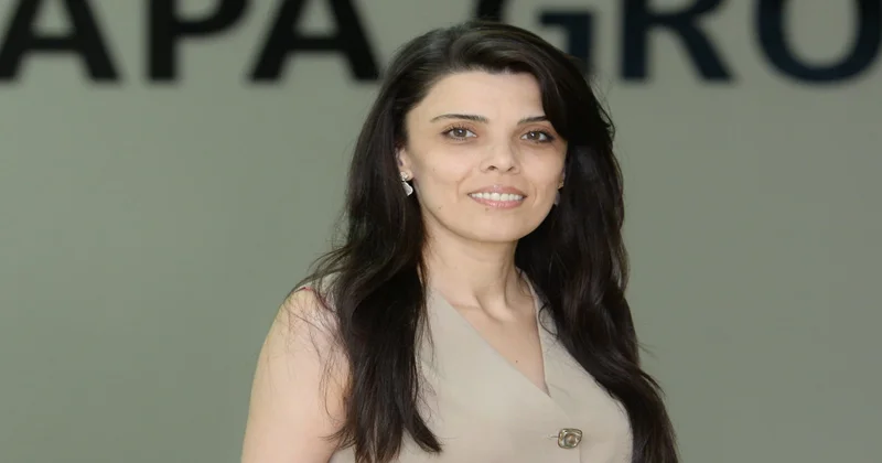 Öz qaranlıq düşüncəsinə yumruq atanlar...