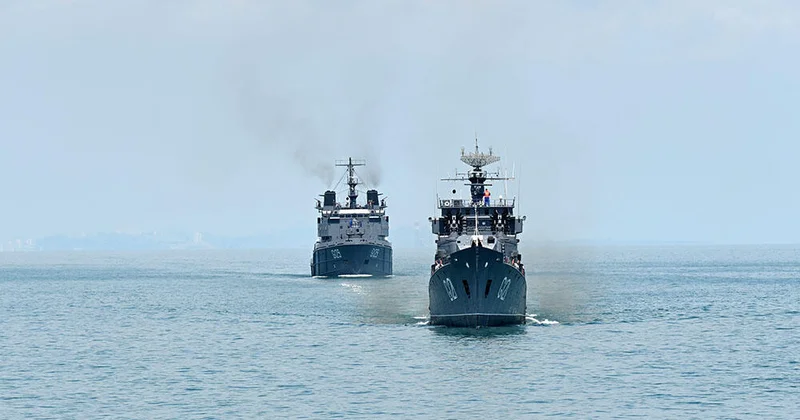 Тактические учения с боевой стрельбой в ВМС Азербайджана ФОТО