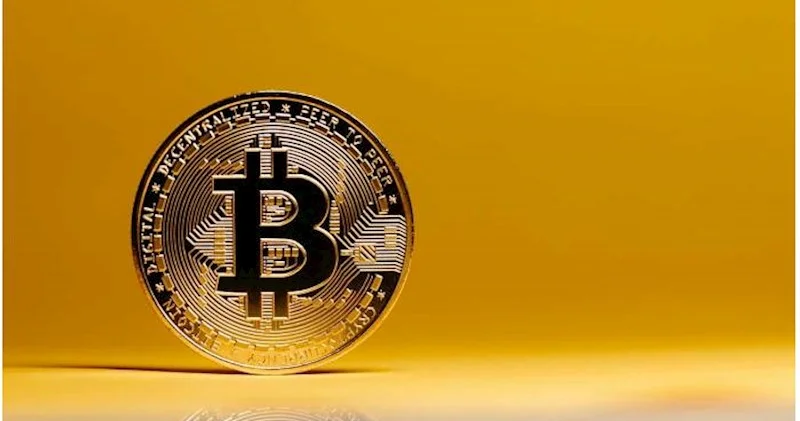 “Bitcoin” yeni tarixi rekorda çatıb