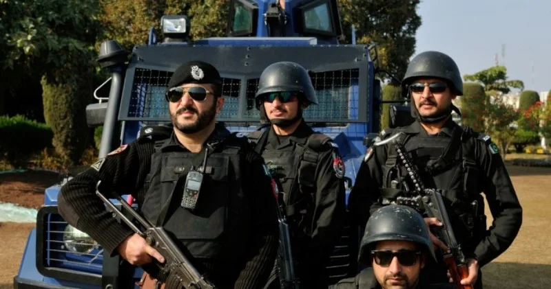 Pakistanda bir gecədə 6 polis zabiti həlak olub