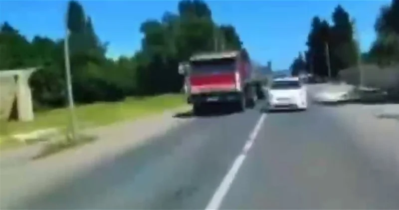 Дорожная полиция обратилась к водителям с предупреждением ВИДЕО