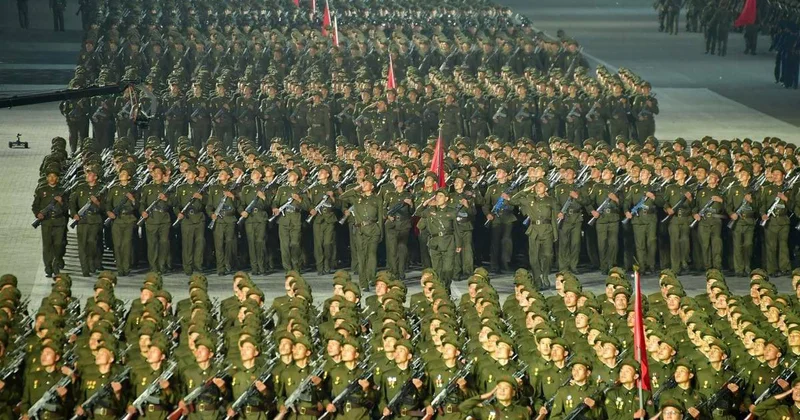Qonşusu Rusiyaya 50 min hərbçi göndərir Ukrayna narahatdır