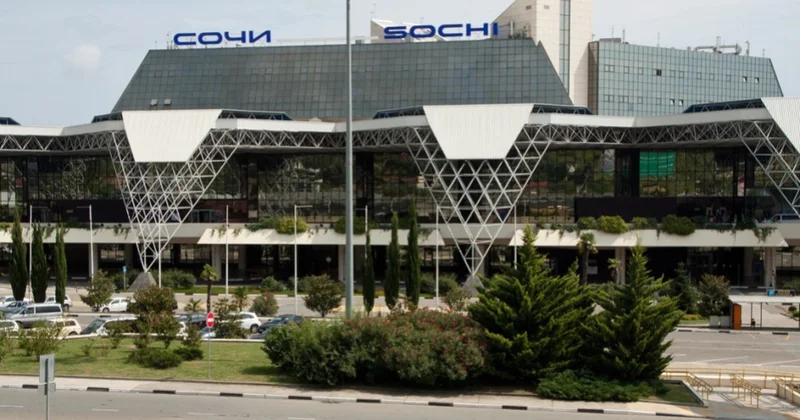 Soçi hava limanında 138 reys gecikir