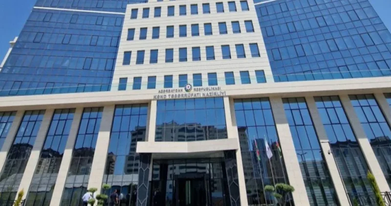Nazirliyin xarici borcu 100 milyon dollardan çoxdur