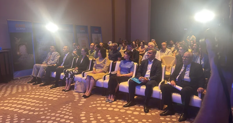 Çin lideri Si Tsinpinin milli mədəni irsin qorunmasına verdiyi töhfələrə həsr olunmuş film təqdim edilib FOTOLAR