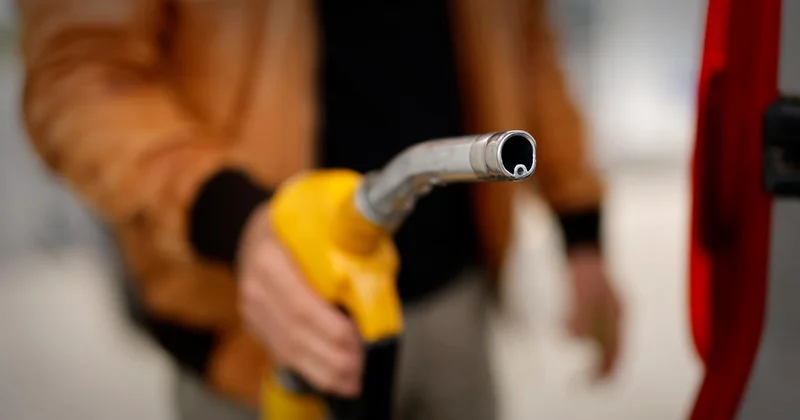 İyun ayında AB də motor yanacağının qiymətləri illik müqayisədə 13,7% artıb